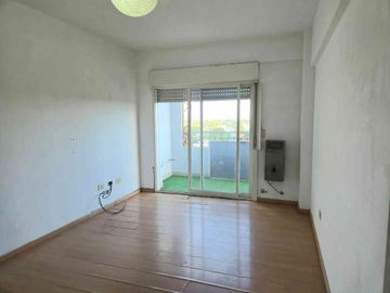 ALQUILER   LOMAS, DEPARTAMENTO 2 AMB Y  COCHERA