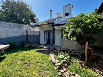 CASA 4 AMBIENTES EN VENTA LLAVALLOL MAS DEPTO 2AMB