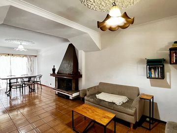 CASA 4 AMBIENTES EN VENTA LLAVALLOL MAS DEPTO 2AMB