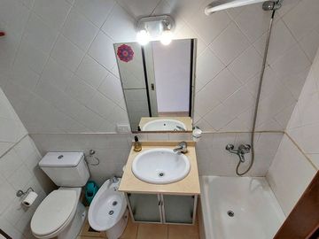 ALQUILER - Departamento 2 amb c/cochera - Victoria