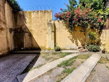 ALQUILER - Departamento 2 amb c/cochera - Victoria