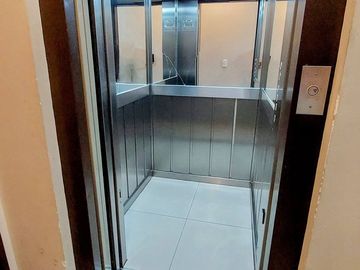 ALQUILER - Departamento 2 amb c/cochera - Victoria