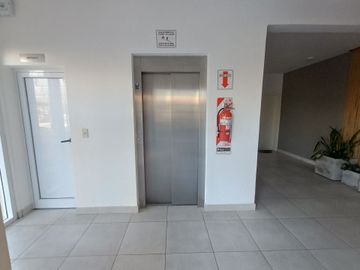 VENTA DEPARTAMENTO 2 AMB. BALCON MORENO CENTRO