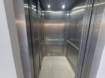 VENTA DEPARTAMENTO 2 AMB. BALCON MORENO CENTRO