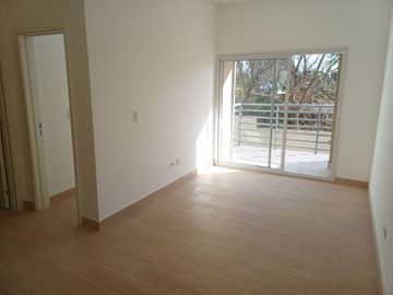 VENTA DEPARTAMENTO 2 AMB. BALCON MORENO CENTRO