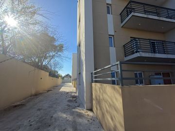 VENTA DEPARTAMENTO 2 AMB. BALCON MORENO CENTRO