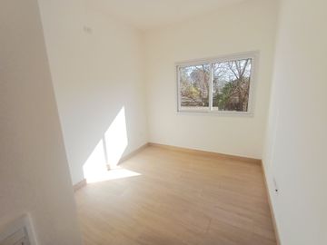 VENTA DEPARTAMENTO 2 AMB. BALCON MORENO CENTRO