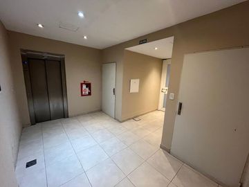 VENTA DPTO MONOAMBIENTE COLEGIALES BALCON