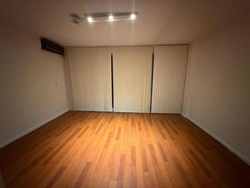 VENTA DPTO MONOAMBIENTE COLEGIALES BALCON