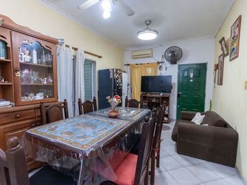 Casa de 3 dormitorios en Barrio UPCN