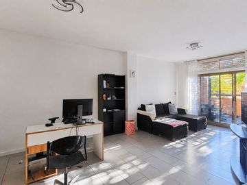 DEPARTAMENTO COCHERA BALCÓN DEVOTO APTO CREDITO