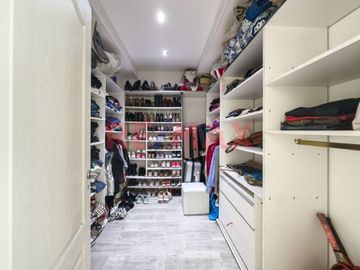 CASA VENTA 5 AMB EN TERRALAGOS CANNING CON PILETA