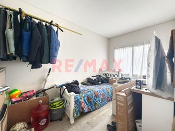 CASA VENTA 5 AMB EN TERRALAGOS CANNING CON PILETA
