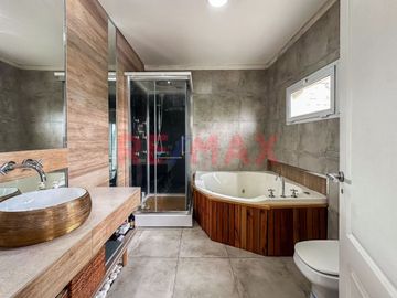 CASA VENTA 5 AMB EN TERRALAGOS CANNING CON PILETA