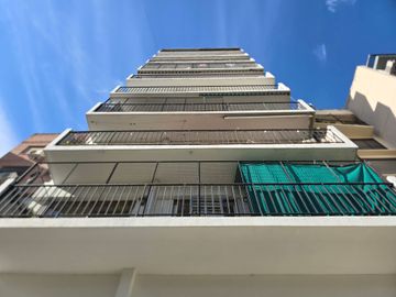 VENTA 3 AMB. PATIO COCHERA EN PALERMO- LAS CAÑITAS