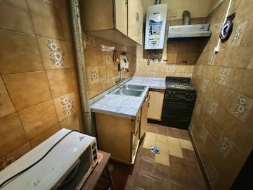 VENTA DEPARTAMENTO 3 AMBIENTES LA BOCA AL FRENTE