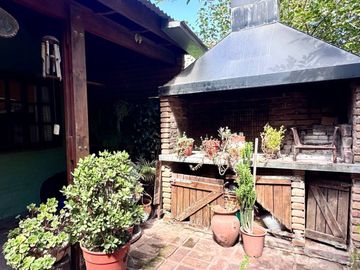 CASA EN  VENTA BARRIO LA ESMERALDA