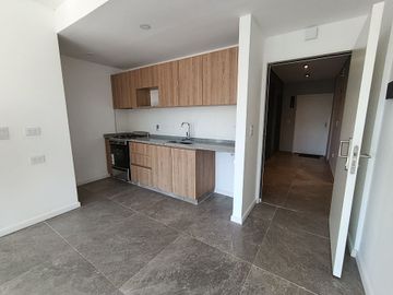 departamento en alquiler dos amb. c. balcon Flore