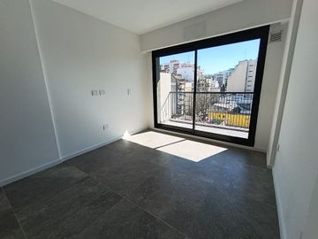 departamento en alquiler dos amb. c. balcon Flore