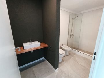 departamento en alquiler dos amb. c. balcon Flore