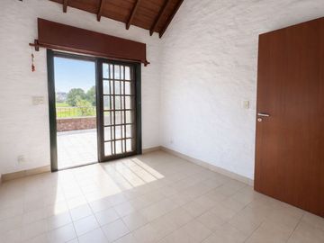 Venta casa country banco provincia VISTA AL GOLF