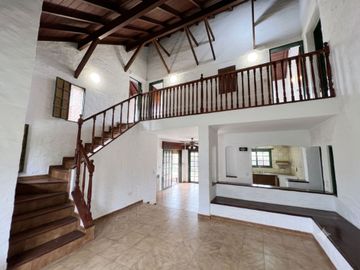Venta casa country banco provincia VISTA AL GOLF