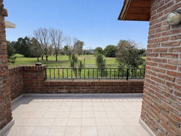 Venta casa country banco provincia VISTA AL GOLF