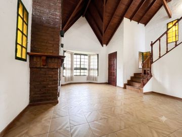 Venta casa country banco provincia VISTA AL GOLF