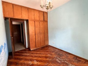 PH  4 amb al frente VENTA, con terraza en CASEROS
