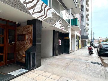 Venta Departamento 3 ambientes Plaza Colon