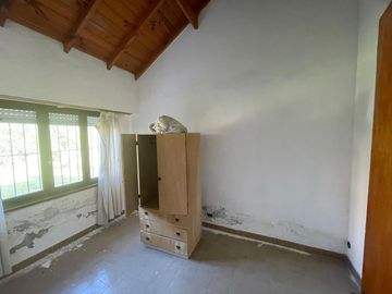 VENTA CASA 4 AMBIENTES CON QUINCHO GARAGE S. CLARA