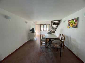 VENTA CASA 4 AMBIENTES CON QUINCHO GARAGE S. CLARA