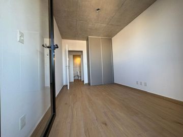 Dep 2 ambientes en venta c/balcón Colegiales