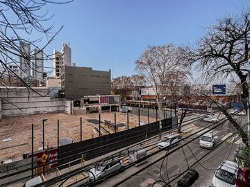 VENTA OFICINA 80M2 EN PALERMO HOLLYWOOD A ESTRENAR