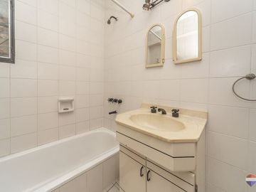 VENTA DEPARTAMENTO PISO ALTO 4 AMBIENTES PALERMO