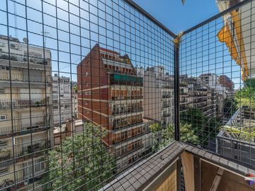 VENTA DEPARTAMENTO PISO ALTO 4 AMBIENTES PALERMO