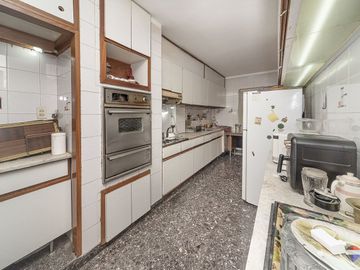 VENTA DEPARTAMENTO PISO ALTO 4 AMBIENTES PALERMO