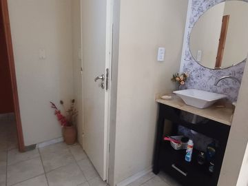 Venta Casa 3 Dormitorios con pileta Sta Isabel Cba