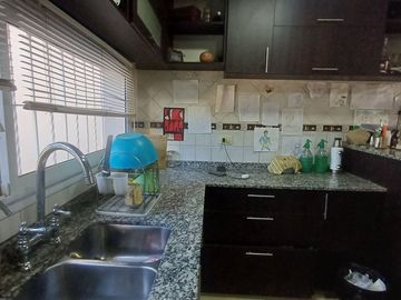 Venta Casa 3 Dormitorios con pileta Sta Isabel Cba