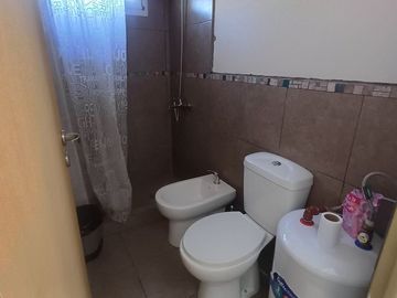 Venta Casa 3 Dormitorios con pileta Sta Isabel Cba