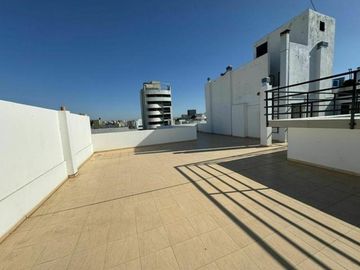 VENTA DEPTO  2  DORM FRENTE C/BALCON Y COCHERA opc
