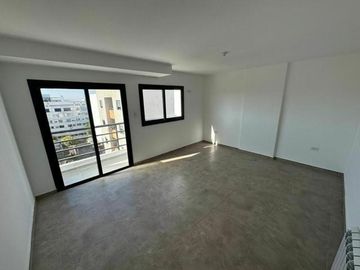VENTA DEPTO  2  DORM FRENTE C/BALCON Y COCHERA opc