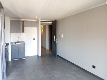 ARRIENDO 1D 1B AV MACUL 6335 METRO MACUL