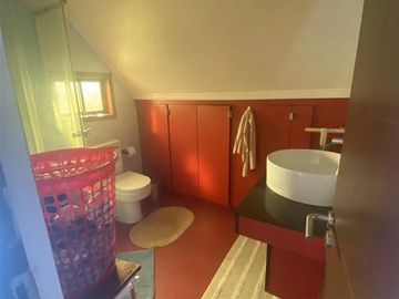 LINDA CASA EN VENTA  4HAB 3BA QUILPUÉ, 400 MTS, 155 UTILES