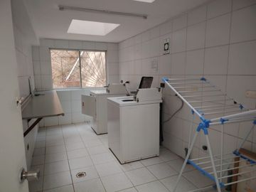 LINDO DEPARTAMENTO DE 3 D, 1 B, EN CENTRO DE REÑACA ALTO