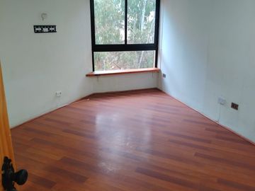 LINDO DEPARTAMENTO DE 3 D, 1 B, EN CENTRO DE REÑACA ALTO