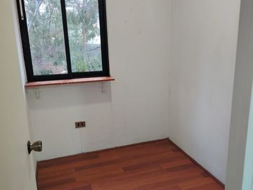 LINDO DEPARTAMENTO DE 3 D, 1 B, EN CENTRO DE REÑACA ALTO