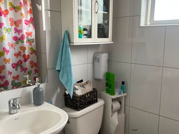 EXCELENTE PROPIEDAD EB CONDOMINIO 4 DORMITORIOS 3 BAÑOS