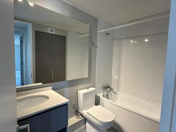 MODERNO DEPARTAMENTO EQUIPADO Y EXCELENTE UBICACIÓN
