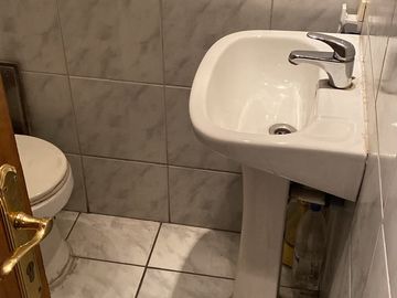 SE VENDE OFICINA O DPTO A PASOS DE METROS SANTIAGO CENTRO